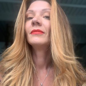 Meet your Posher, Wendy